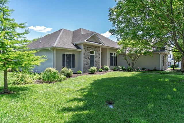 4608 ROYAL HERITAGE DR, Columbia, MO 65203