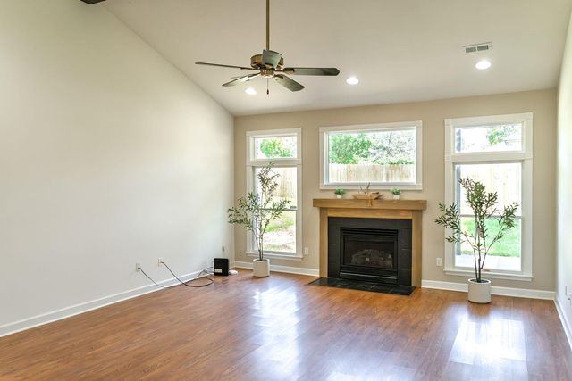 4608 ROYAL HERITAGE DR, Columbia, MO 65203
