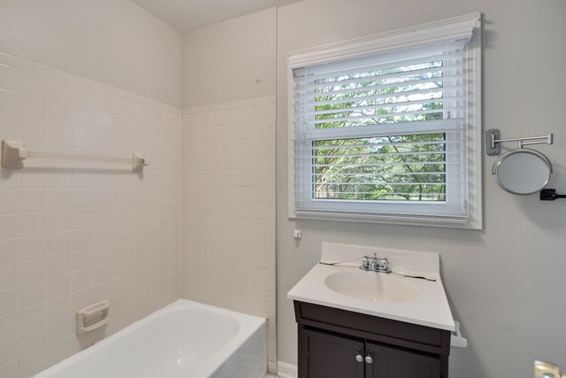 2888 MIDLAND AVE, Memphis, TN 38111