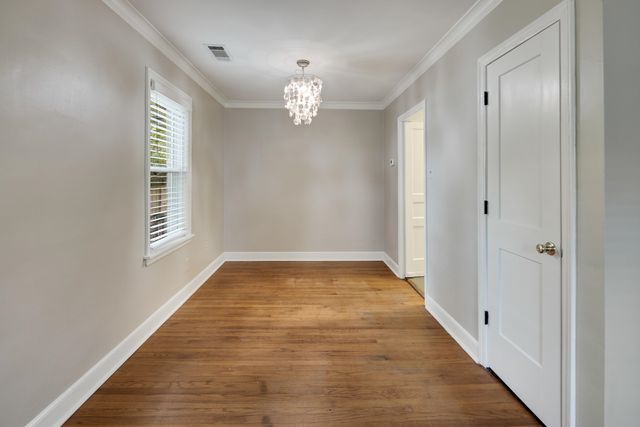 2888 MIDLAND AVE, Memphis, TN 38111