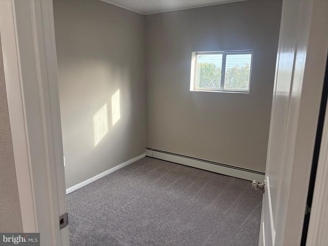 932 ROZEL AVE, Southampton, PA 18966