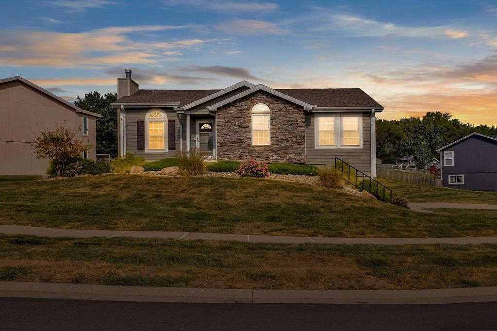 4805 Crystal Drive, St Joseph, MO 64503