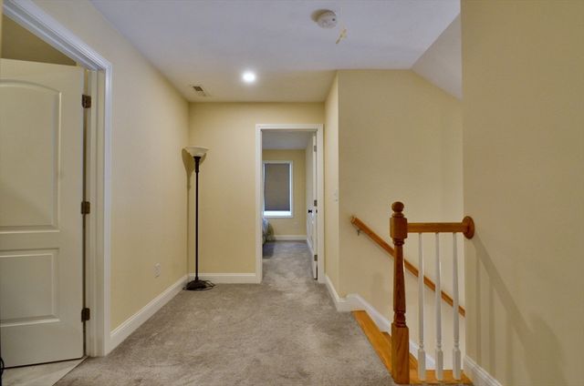 18 Tea Party Circle 18, Holden, MA 01520