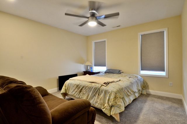 18 Tea Party Circle 18, Holden, MA 01520