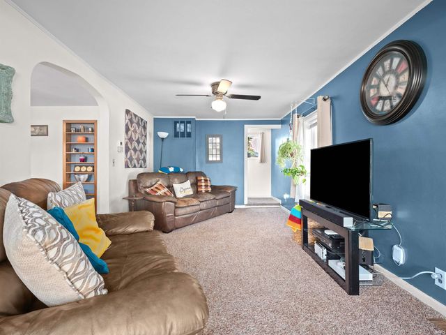 303 Home Street, Huntington, IN 46750