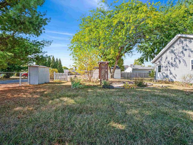 303 Home Street, Huntington, IN 46750