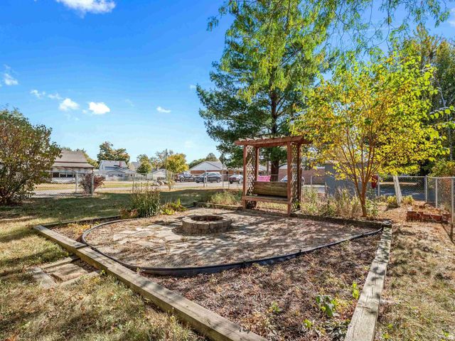 303 Home Street, Huntington, IN 46750