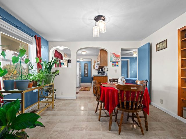 303 Home Street, Huntington, IN 46750