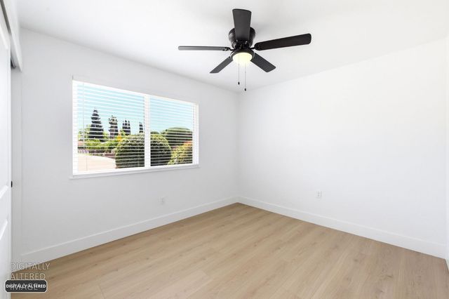6333 Bamford Dr, Sacramento, CA 95823