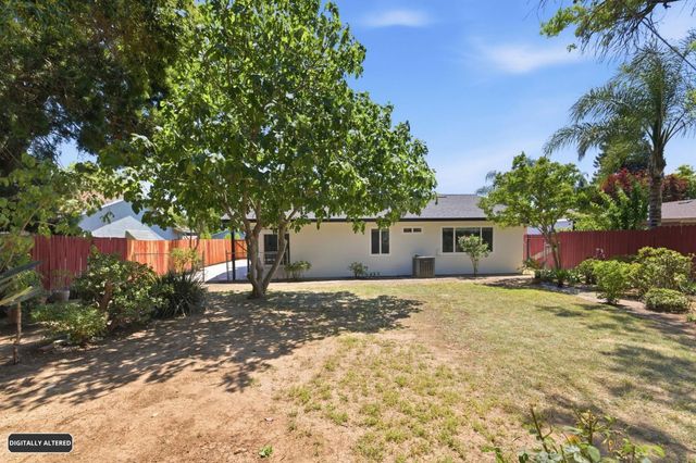 6333 Bamford Dr, Sacramento, CA 95823