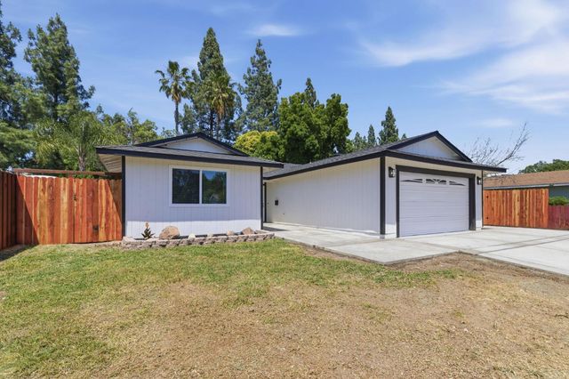 6333 Bamford Dr, Sacramento, CA 95823