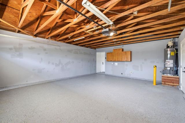 6333 Bamford Dr, Sacramento, CA 95823