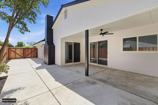 6333 Bamford Dr, Sacramento, CA 95823