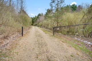 151 Windy Hill Private Lane, Butler, TN 37640