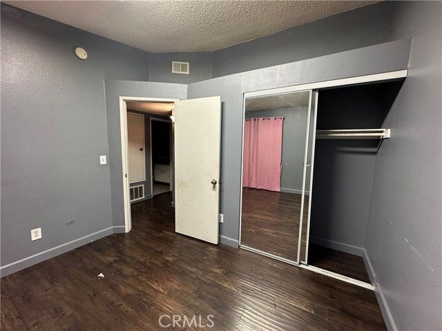 165 Racquet Club Drive, Compton, CA 90220