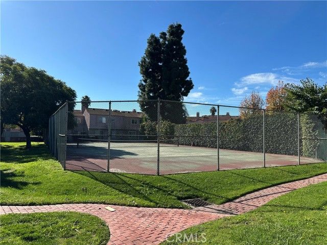 165 Racquet Club Drive, Compton, CA 90220