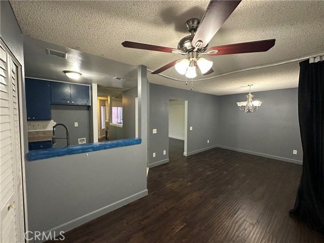 165 Racquet Club Drive, Compton, CA 90220