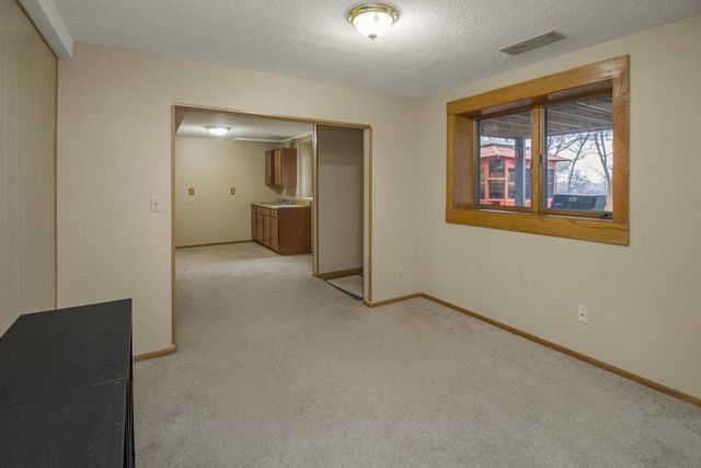 1307 Kassan Drive, South Saint Paul, MN 55075