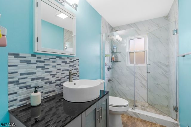 65 Somerset Ter, Bedminster Twp., NJ 07921
