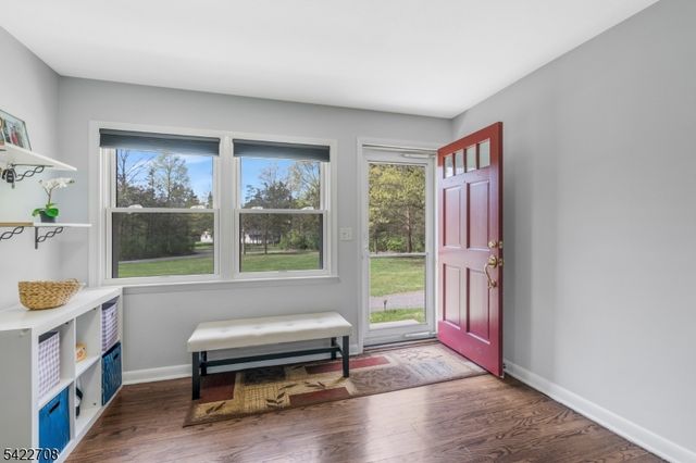 65 Somerset Ter, Bedminster Twp., NJ 07921