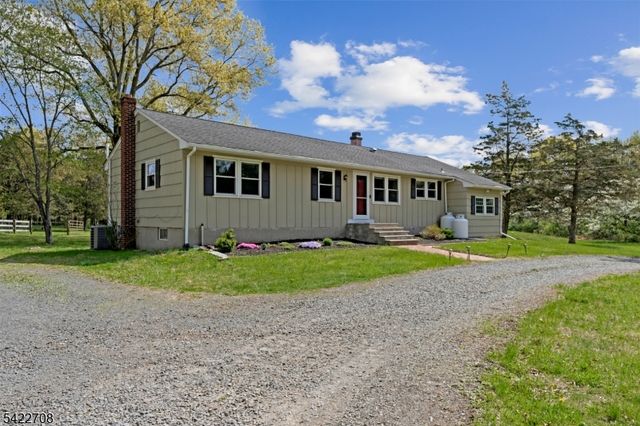 65 Somerset Ter, Bedminster Twp., NJ 07921