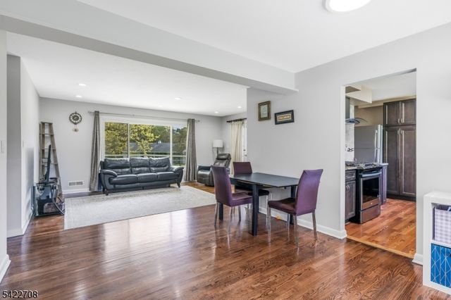 65 Somerset Ter, Bedminster Twp., NJ 07921