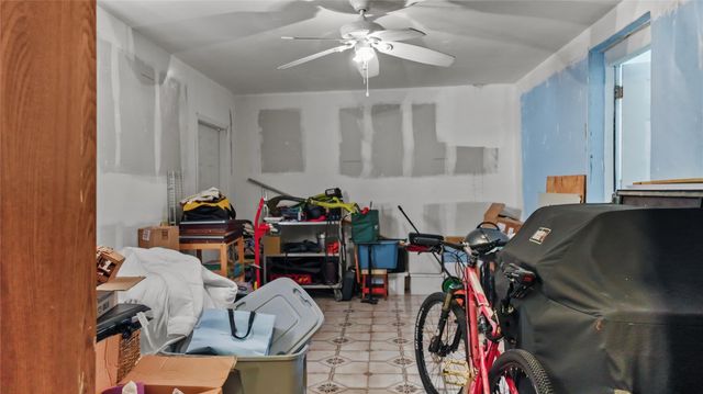 3446 NW 17 ST, Miami, FL 33125