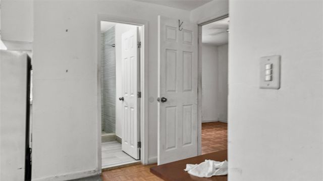 3446 NW 17 ST, Miami, FL 33125