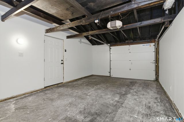 21 Deepwood Drive, Manchester, CT 06040