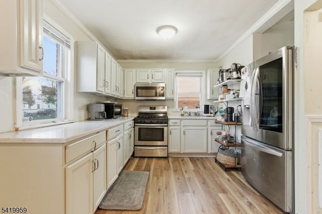 1490 Champlin Sq, Teaneck Twp., NJ 07666