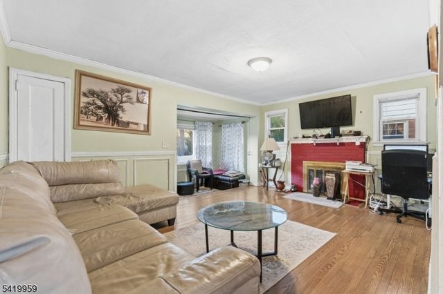 1490 Champlin Sq, Teaneck Twp., NJ 07666