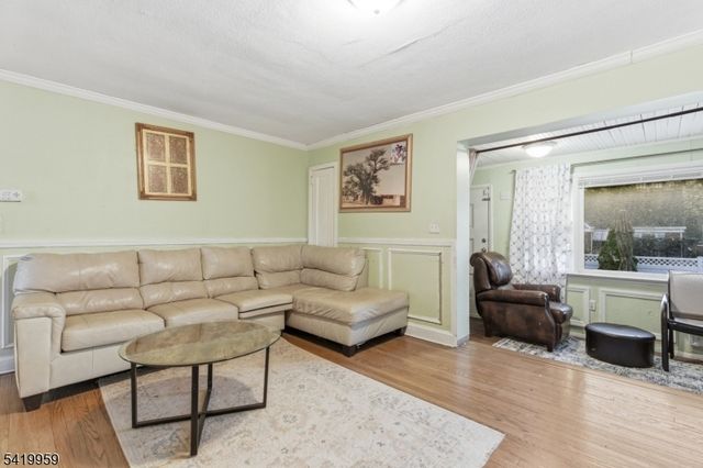 1490 Champlin Sq, Teaneck Twp., NJ 07666