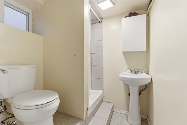 1490 Champlin Sq, Teaneck Twp., NJ 07666