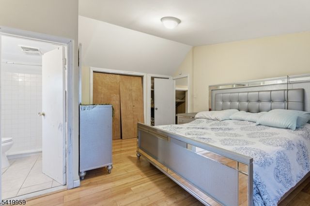 1490 Champlin Sq, Teaneck Twp., NJ 07666