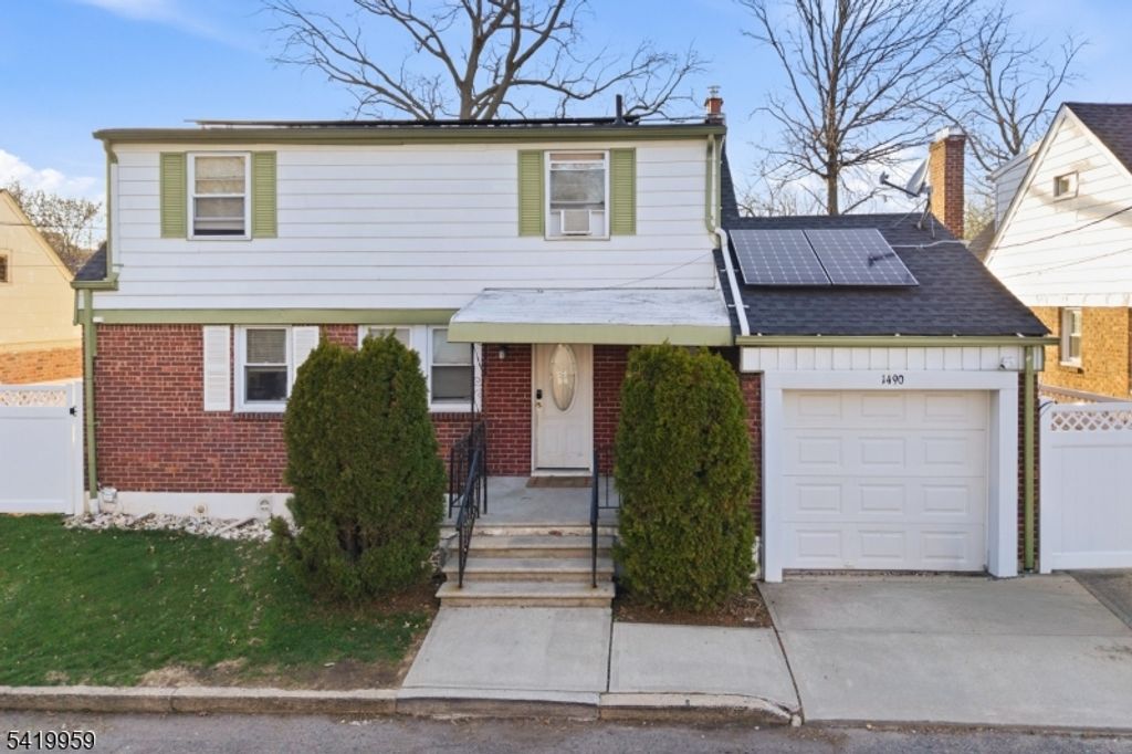 1490 Champlin Sq, Teaneck Twp., NJ 07666