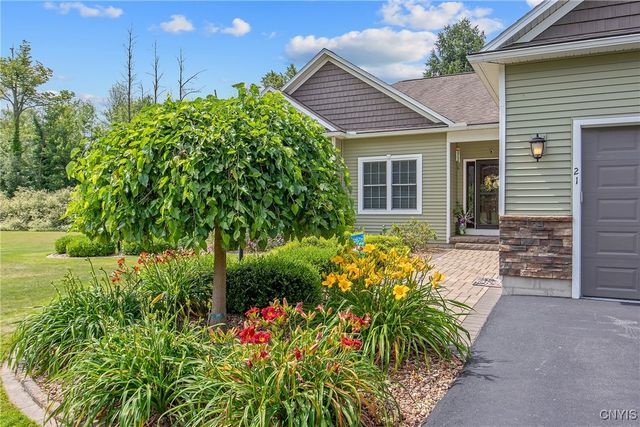 21 Donovan Drive, Oswego, NY 13126