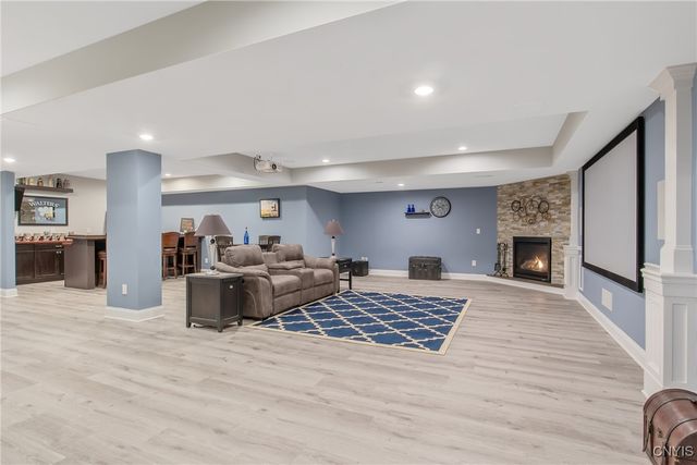 21 Donovan Drive, Oswego, NY 13126