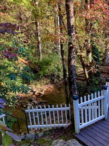 1112 Creekside Drive, Hiawassee, GA 30546