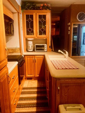 1112 Creekside Drive, Hiawassee, GA 30546