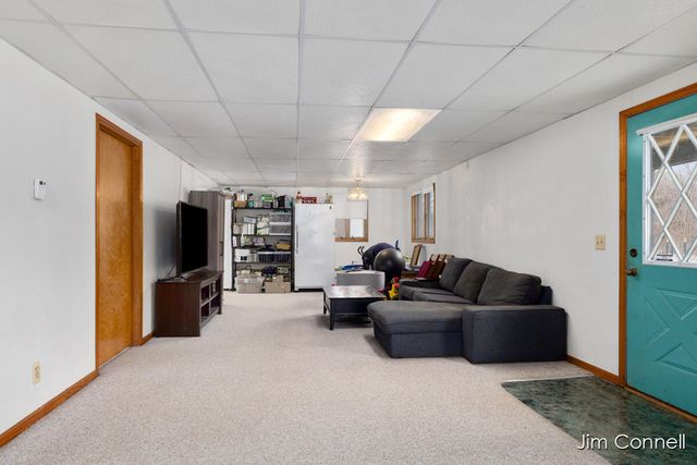 270 14 Mile Road NW, Sparta, MI 49345