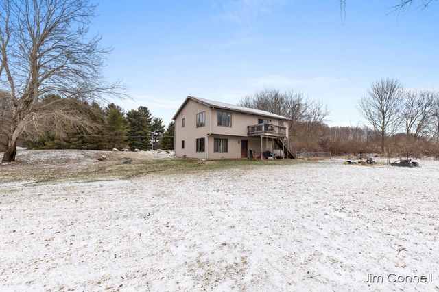 270 14 Mile Road NW, Sparta, MI 49345