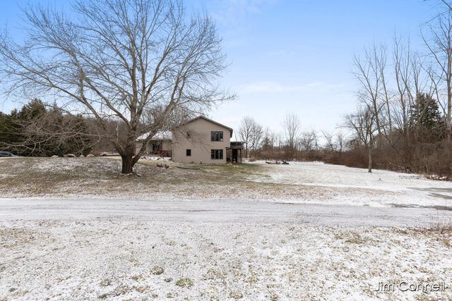 270 14 Mile Road NW, Sparta, MI 49345