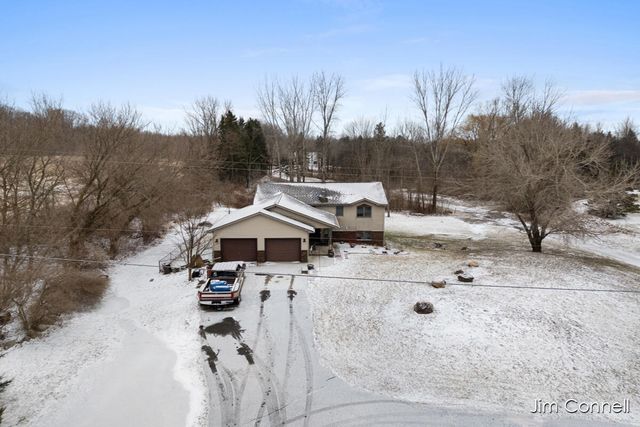 270 14 Mile Road NW, Sparta, MI 49345