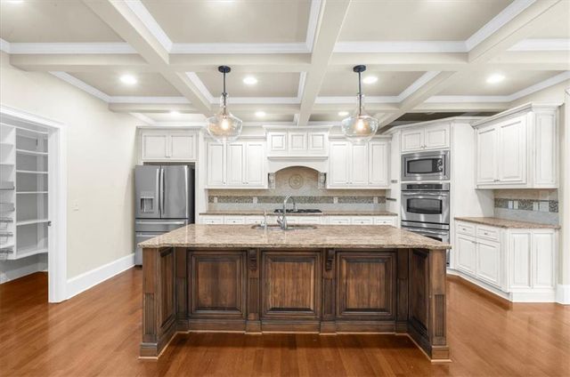 4703 Grandview Parkway, Flowery Branch, GA 30542