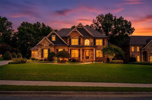 4703 Grandview Parkway, Flowery Branch, GA 30542