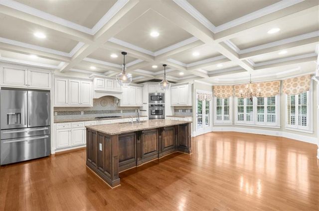 4703 Grandview Parkway, Flowery Branch, GA 30542