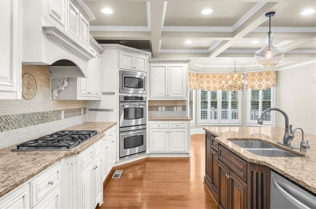 4703 Grandview Parkway, Flowery Branch, GA 30542