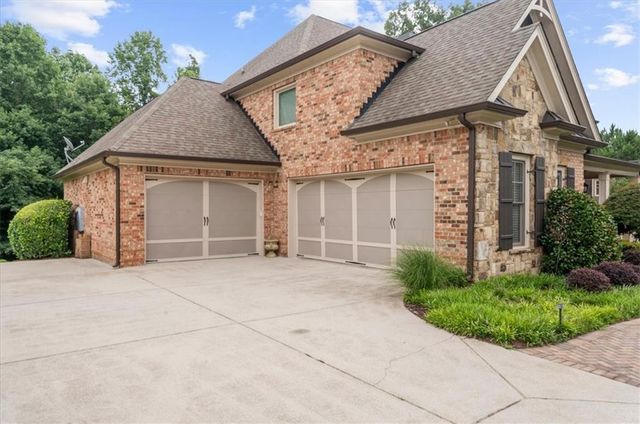 4703 Grandview Parkway, Flowery Branch, GA 30542