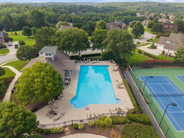 4703 Grandview Parkway, Flowery Branch, GA 30542