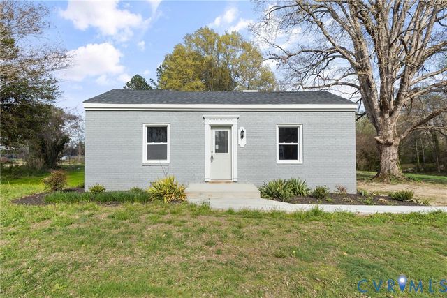 8464 Shady Grove Rd, Mechanicsville, VA 23116